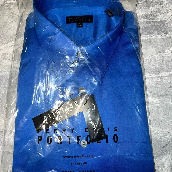perry ellis portfolio dress shirt Perry Ellis Outlet Men's Performance Tech Solid Shirt in Black, Size 15.0, Polyester/Spandex, Slim Long Sleeves